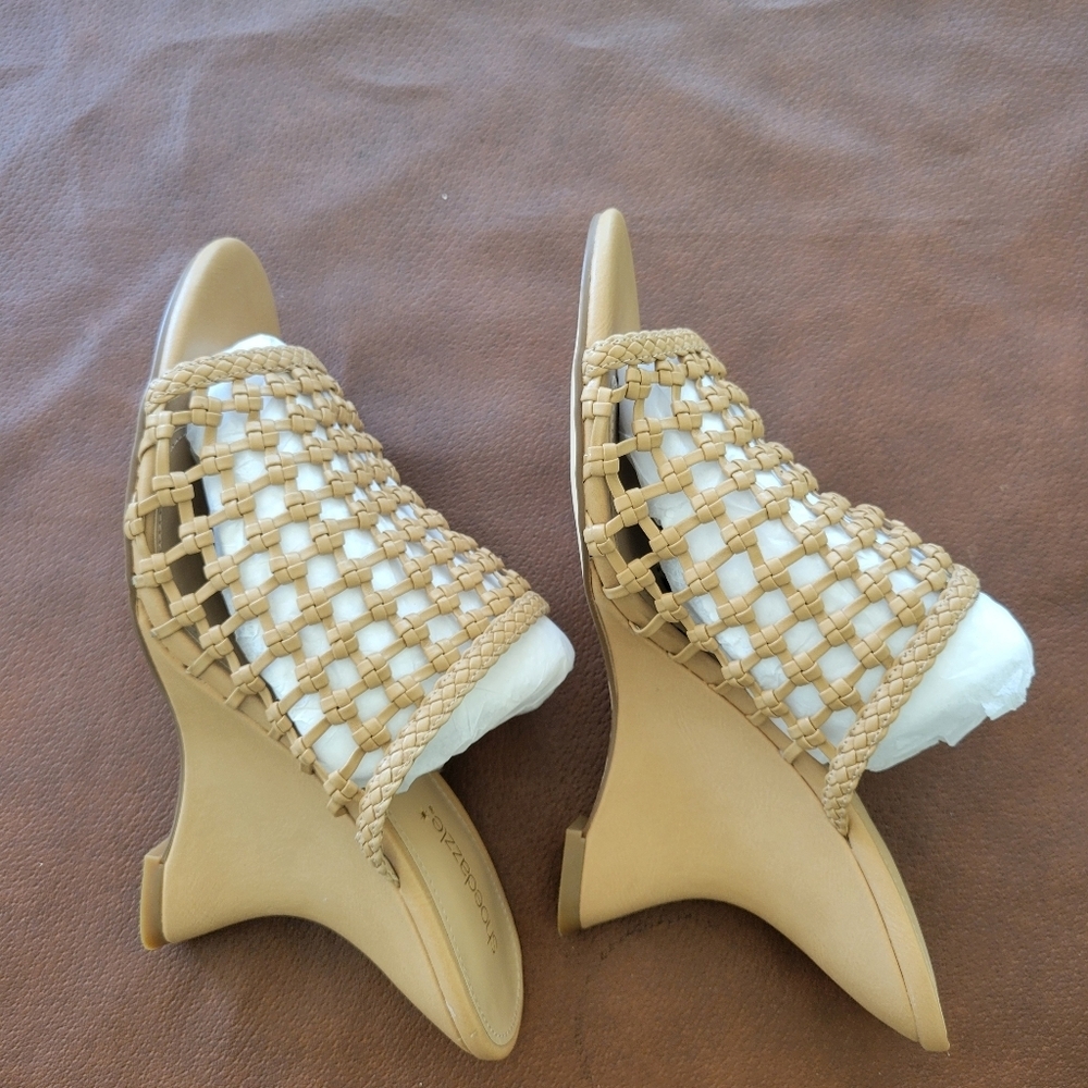 Gold Woven Slide Sandals - Picture 7 of 9